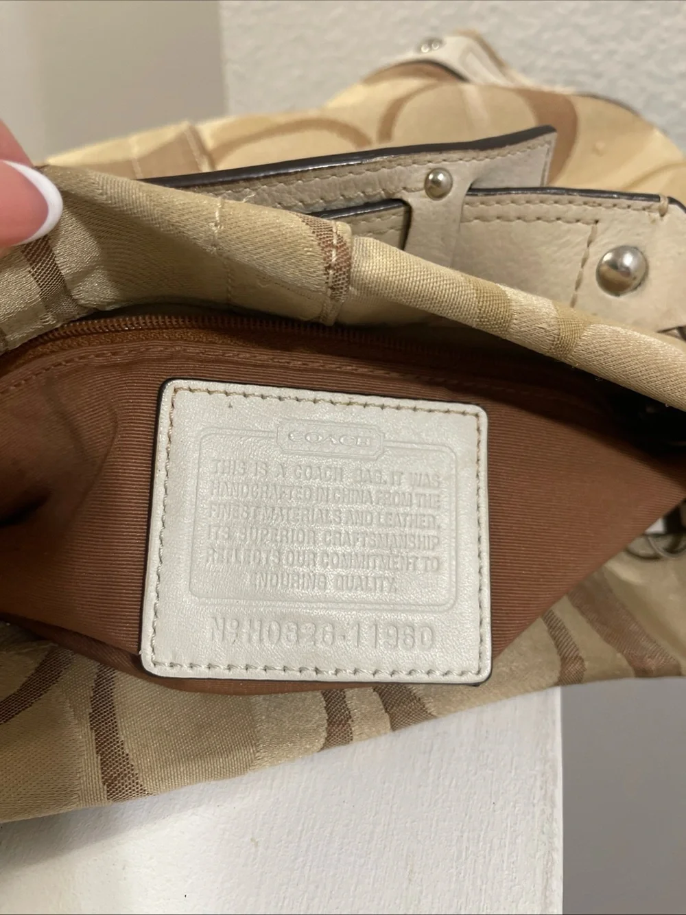 Y2K Coach Carly Hobo Beige Signature Canvas and Leather shoulder bag 11960
